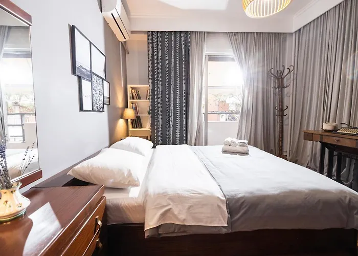 Delmare Posidonio Apartment